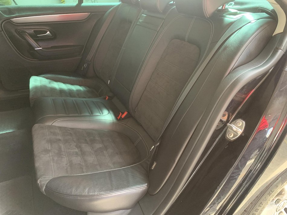 Volkswagen Passat CC 2.0TDI 