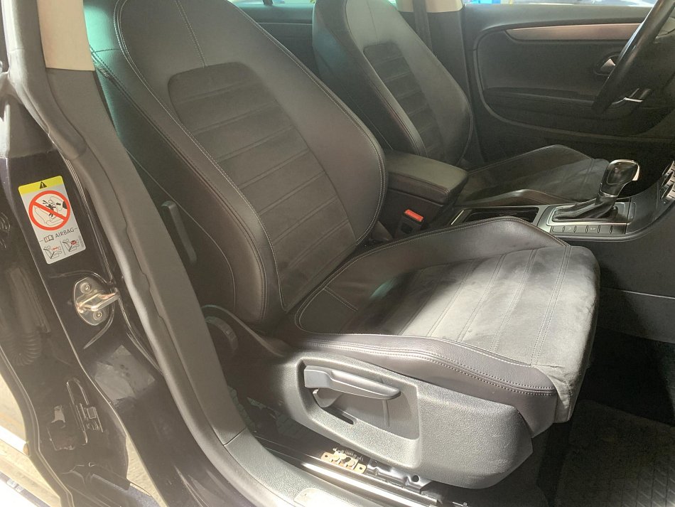 Volkswagen Passat CC 2.0TDI 