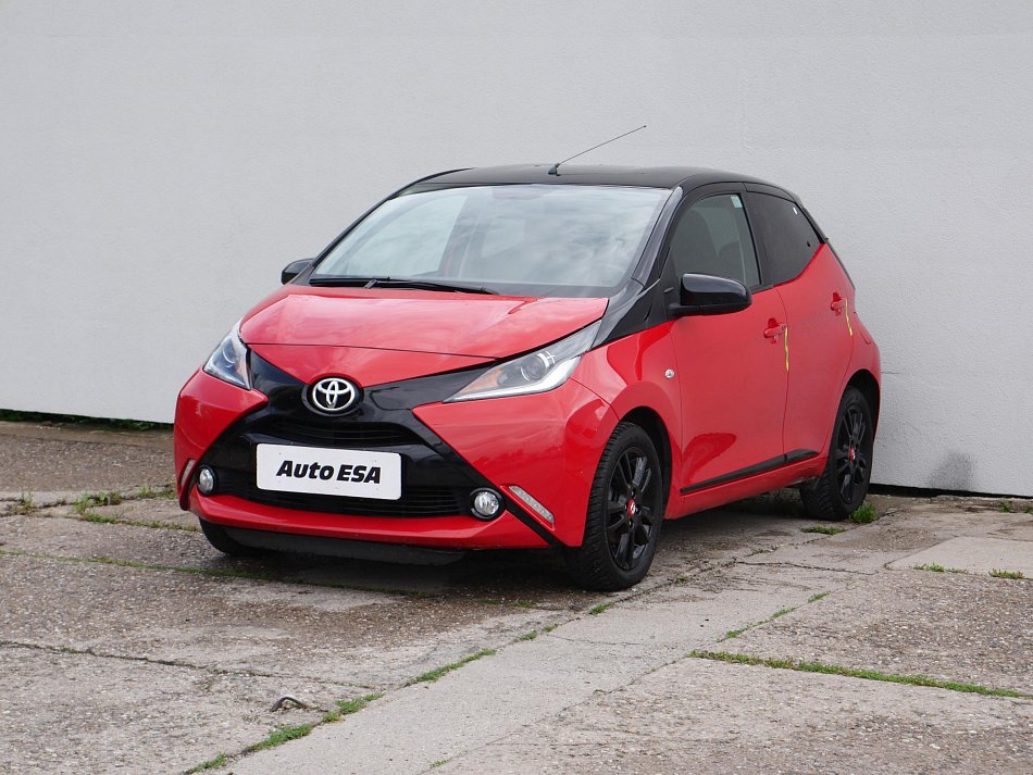 Toyota Aygo 1.0i 