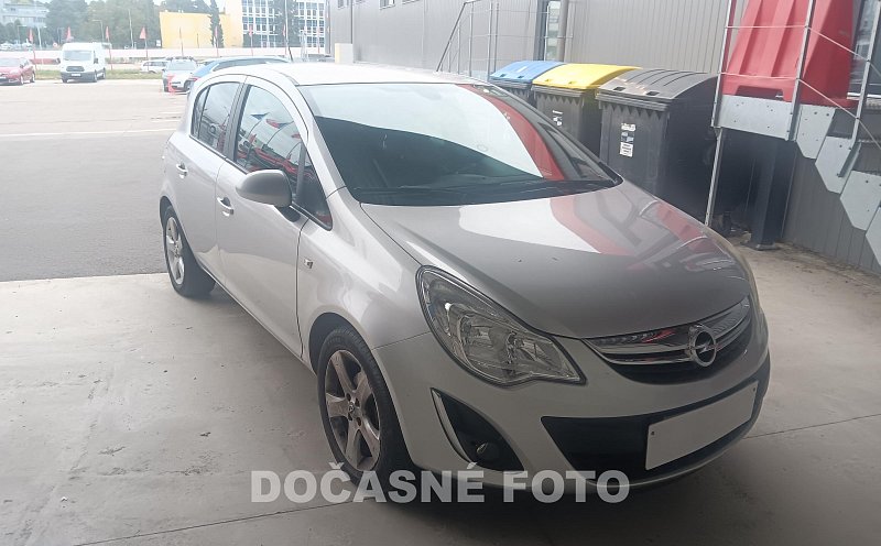 Opel Corsa 1.2i 