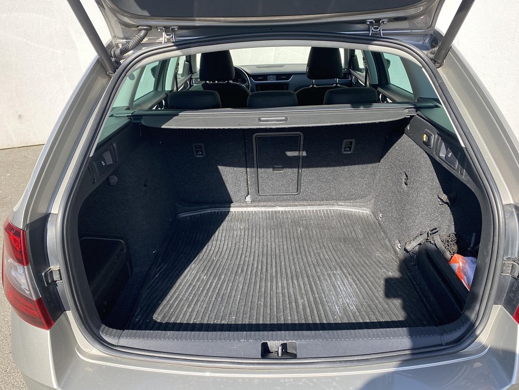 Škoda Octavia III 2.0 TSi Style