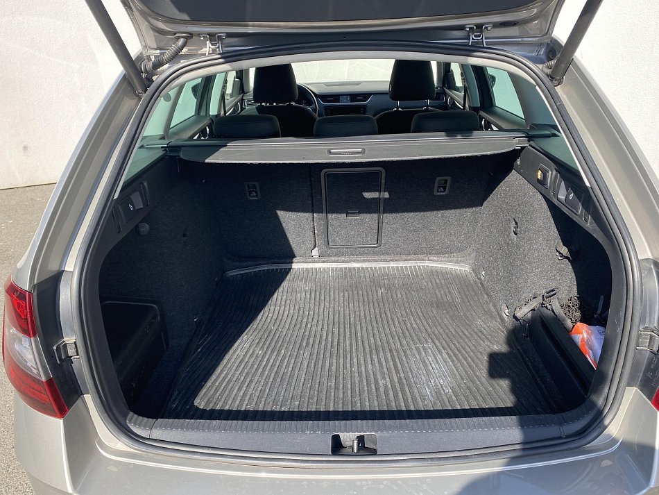 Škoda Octavia III 2.0 TSi Style