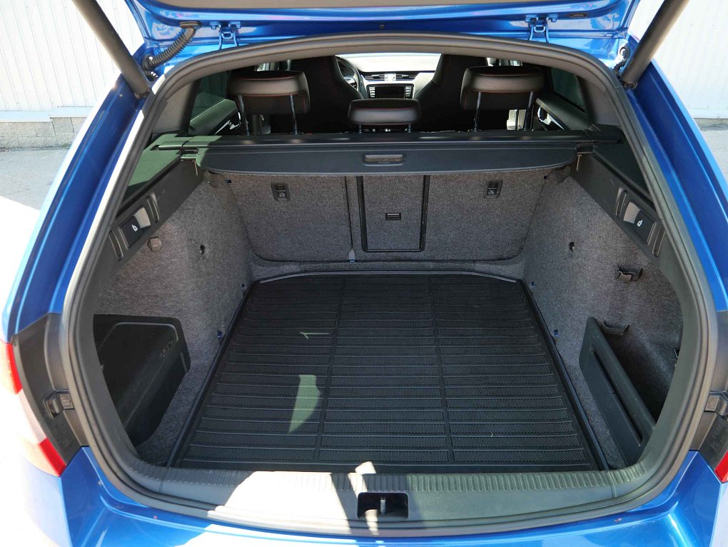 Škoda Octavia III 2.0 TDi RS
