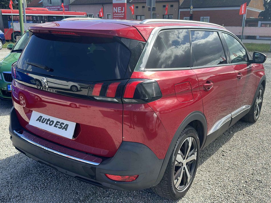 Peugeot 5008 1.5 HDi Allure