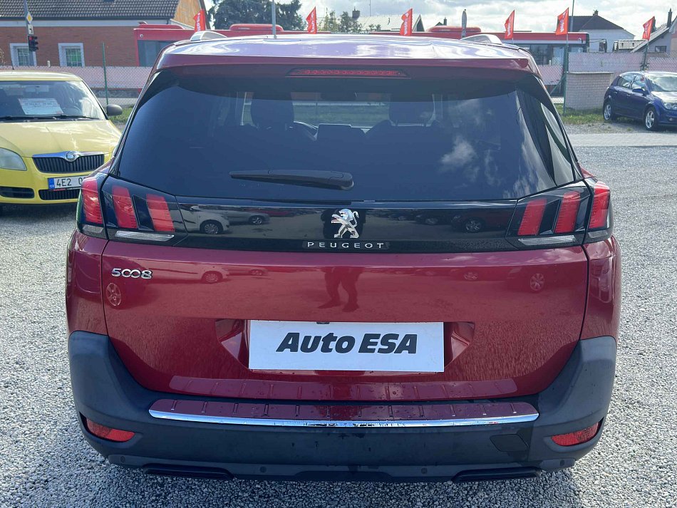 Peugeot 5008 1.5 HDi Allure
