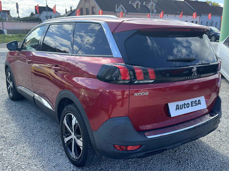 Peugeot 5008 1.5 HDi Allure