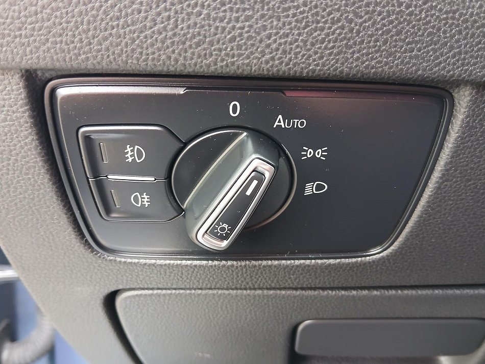 Volkswagen Passat 2.0 TDi Highline