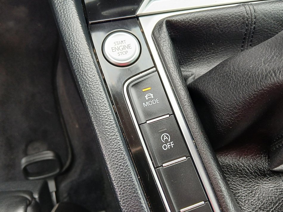 Volkswagen Passat 2.0 TDi Highline