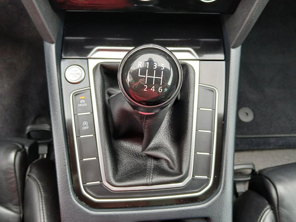Volkswagen Passat 2.0 TDi Highline