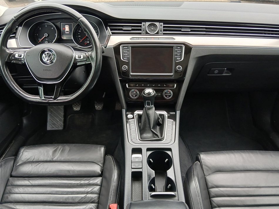 Volkswagen Passat 2.0 TDi Highline