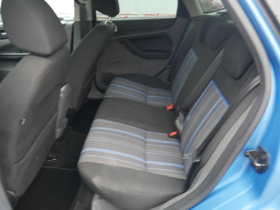 Ford Focus 1.6 i Titanium