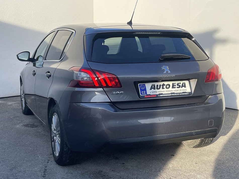 Peugeot 308 1.2PT Allure
