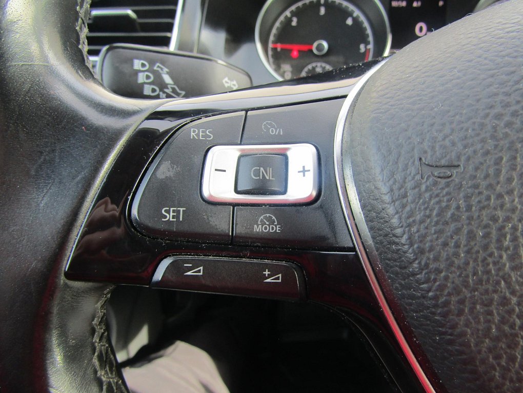 Volkswagen Golf 1.6TDi 