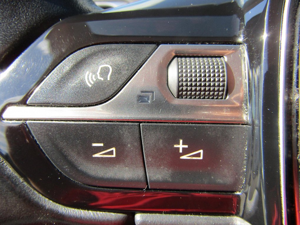 Peugeot 5008 1.5 HDi 