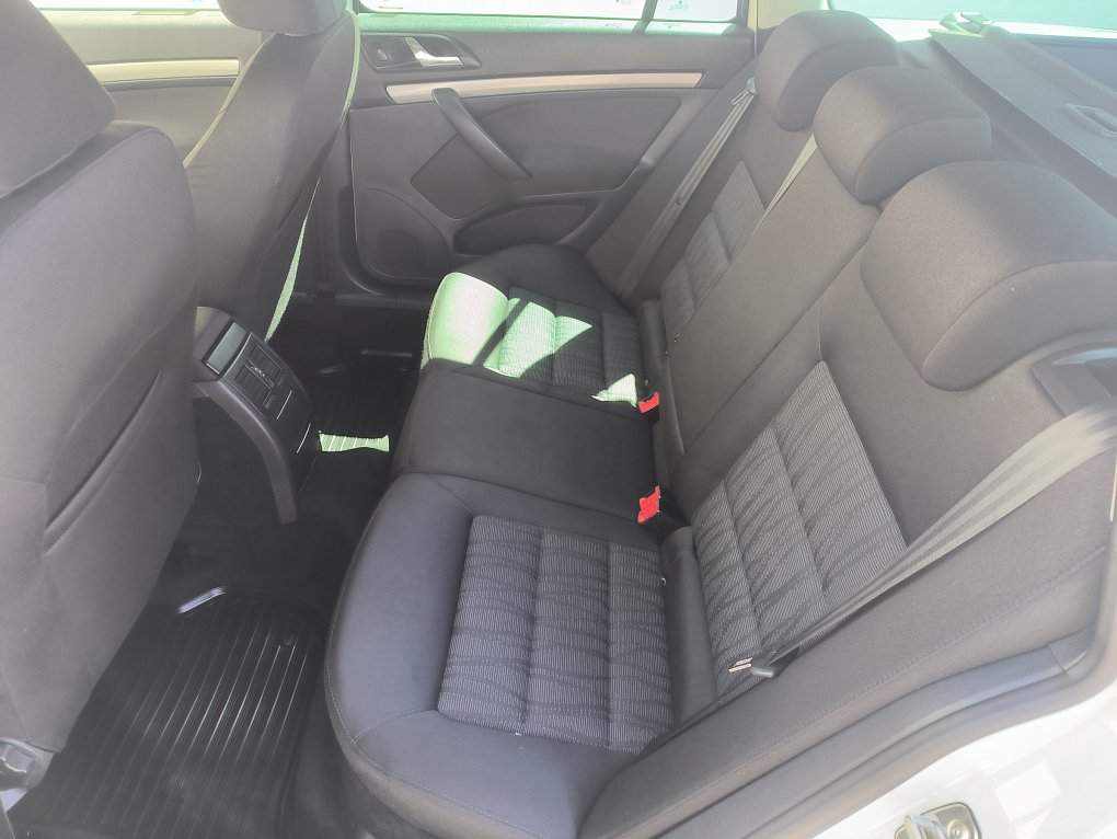 Škoda Octavia II 2-0 TDi Elegance 4x4