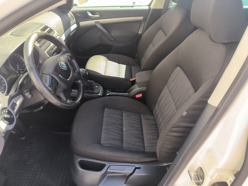 Škoda Octavia II 2-0 TDi Elegance 4x4