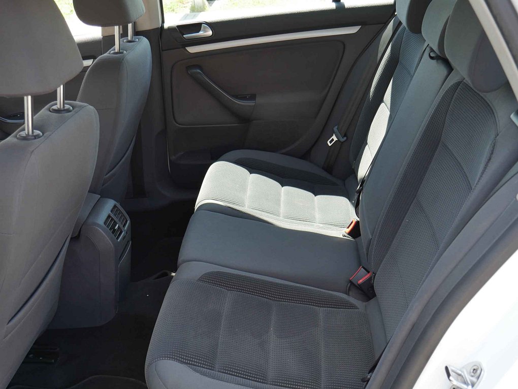 Volkswagen Golf 1.9TDi 
