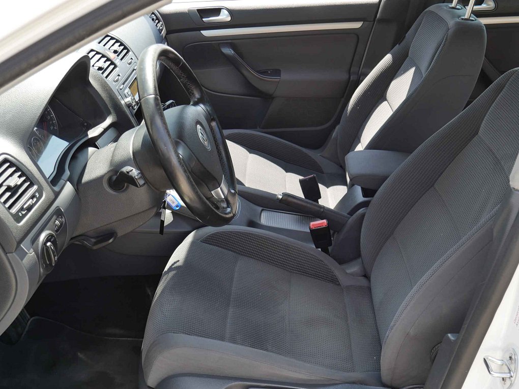 Volkswagen Golf 1.9TDi 