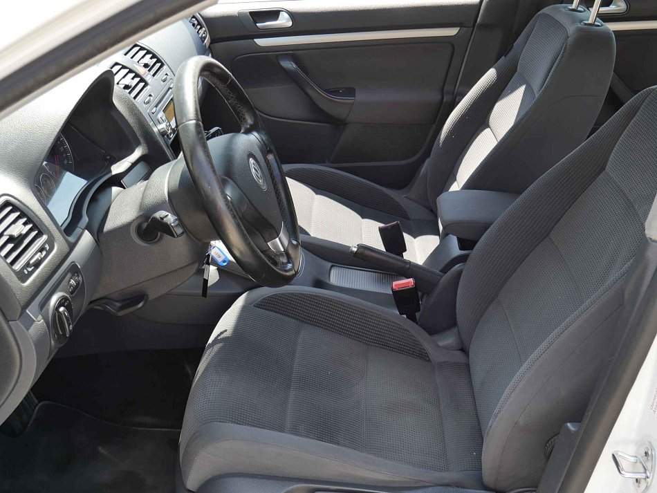 Volkswagen Golf 1.9TDi 