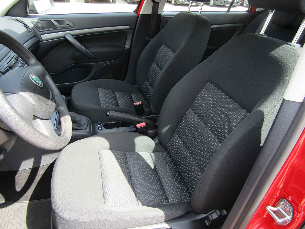 Škoda Octavia II 1.6MPi 