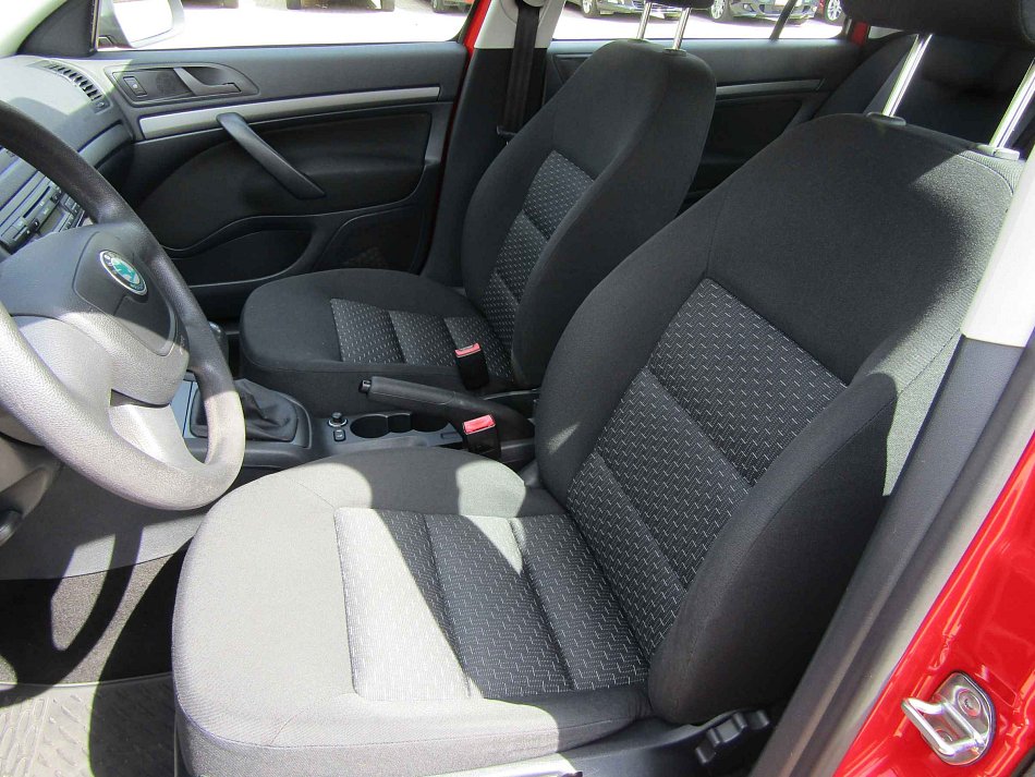 Škoda Octavia II 1.6MPi 