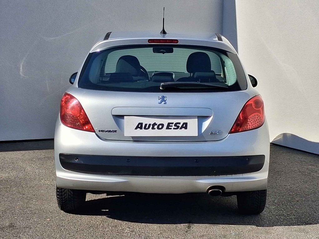 Peugeot 207 1.4i 