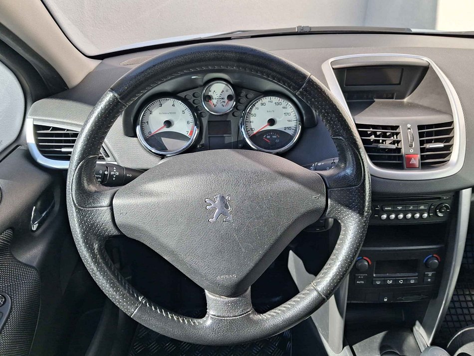 Peugeot 207 1.4i 