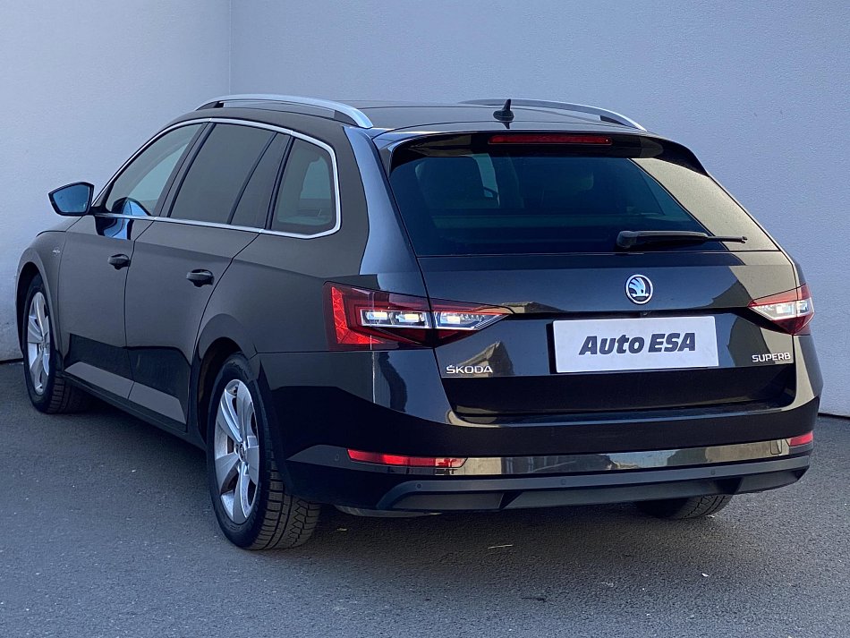 Škoda Superb III 2.0 TSI 