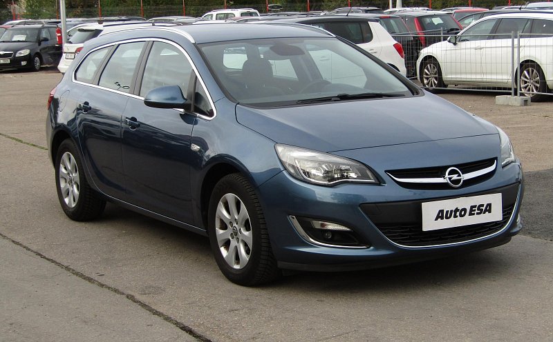 Opel Astra 1.6CDTi 