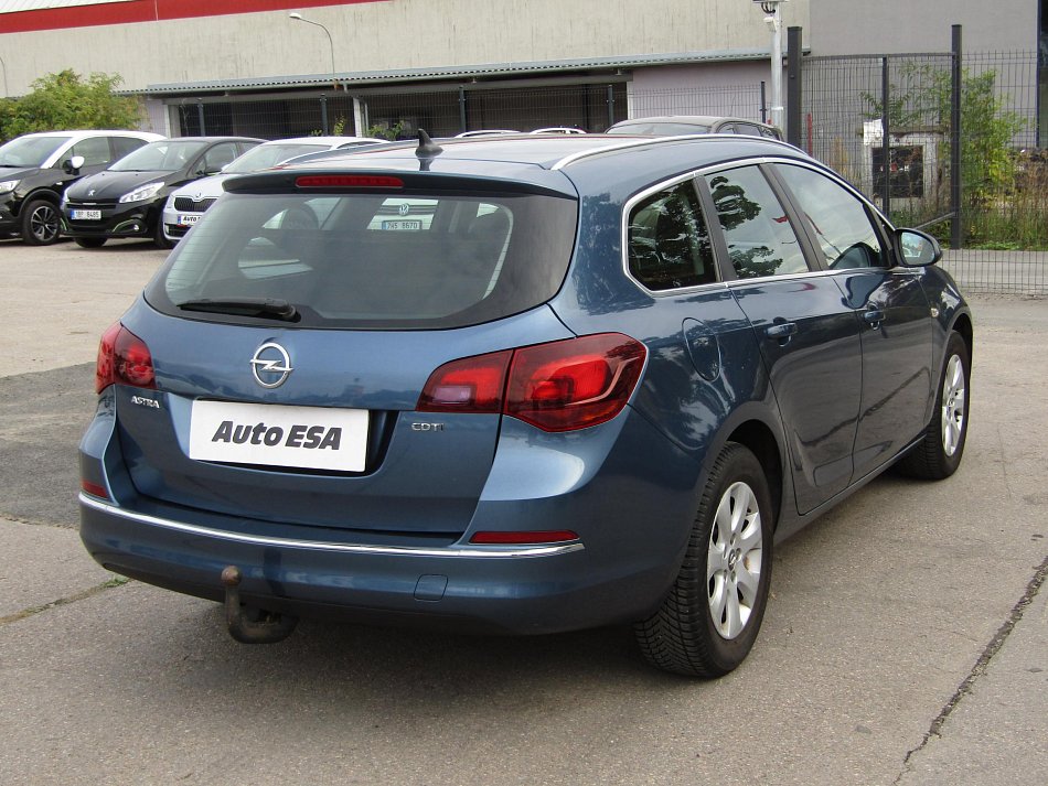 Opel Astra 1.6CDTi 