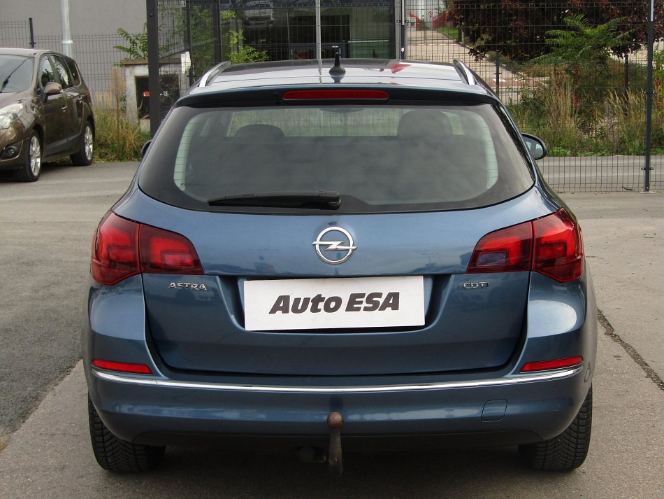 Opel Astra 1.6CDTi 