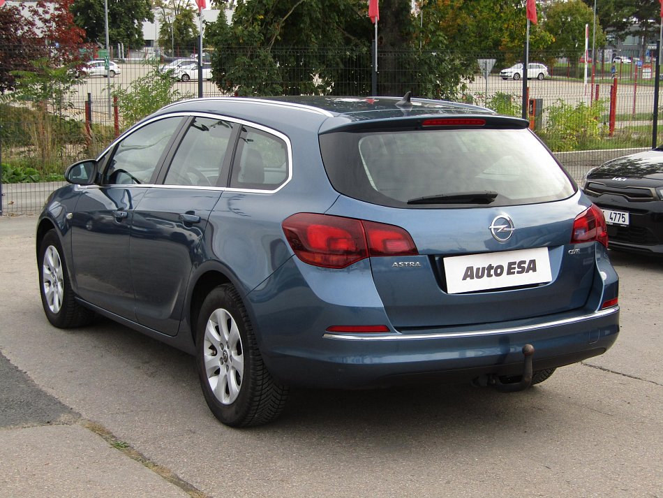 Opel Astra 1.6CDTi 
