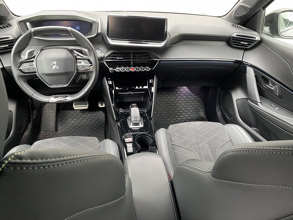 Peugeot 208 1.2 PT GT