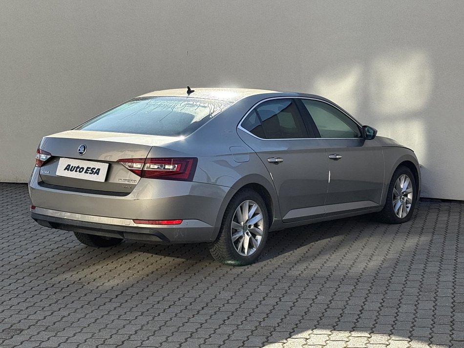 Škoda Superb III 2.0TDi Style 4x4