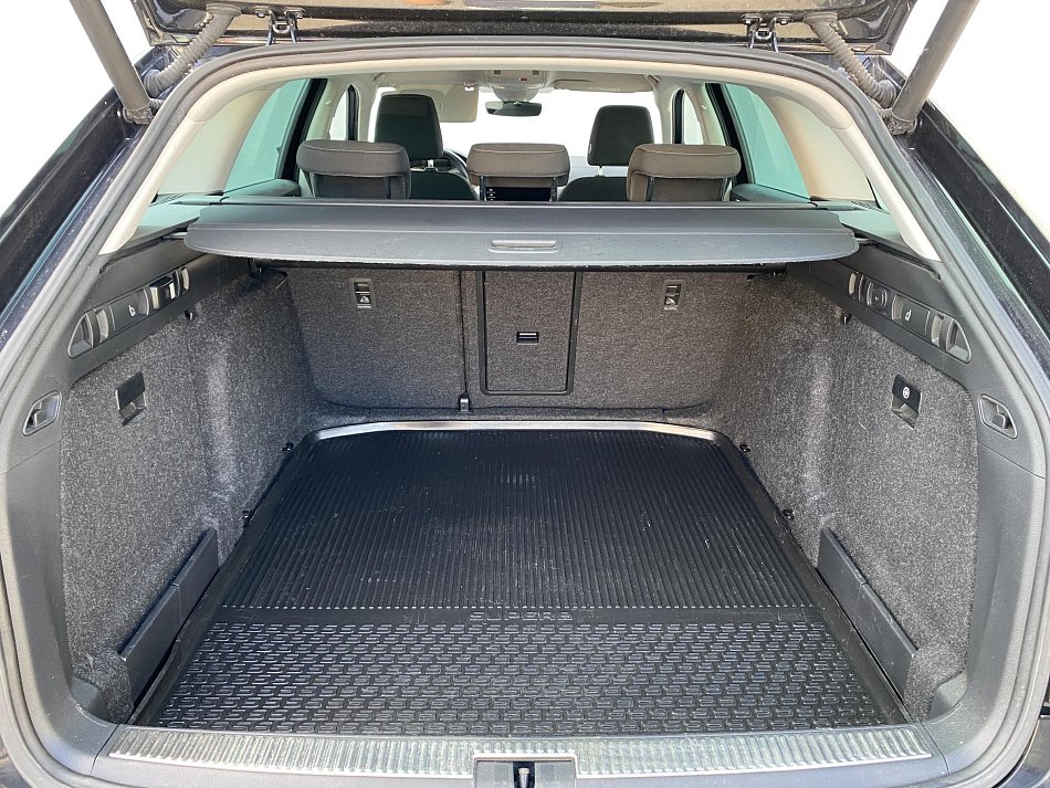Škoda Superb III 2.0 TDi Style