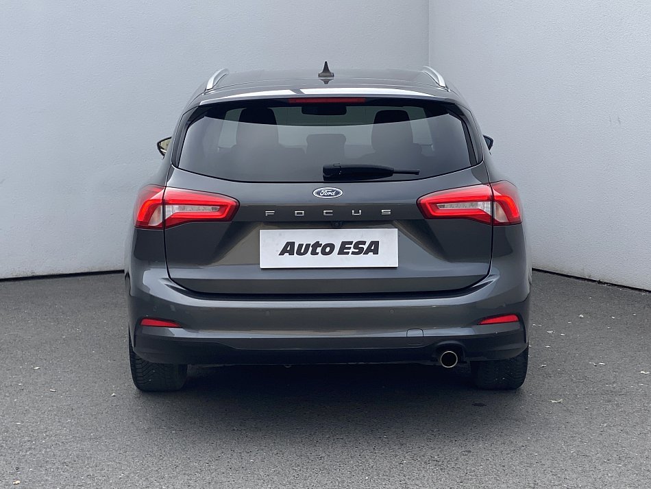 Ford Focus 1.0EB Titanium