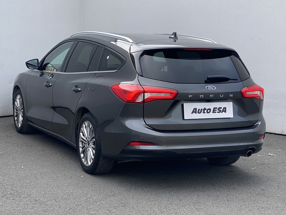 Ford Focus 1.0EB Titanium