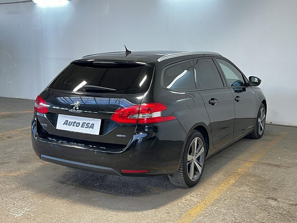 Peugeot 308 2.0TDi 