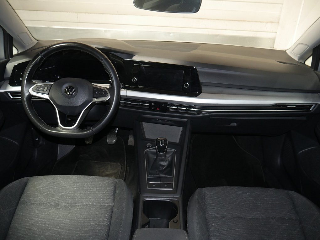 Volkswagen Golf 1.5 TSi 
