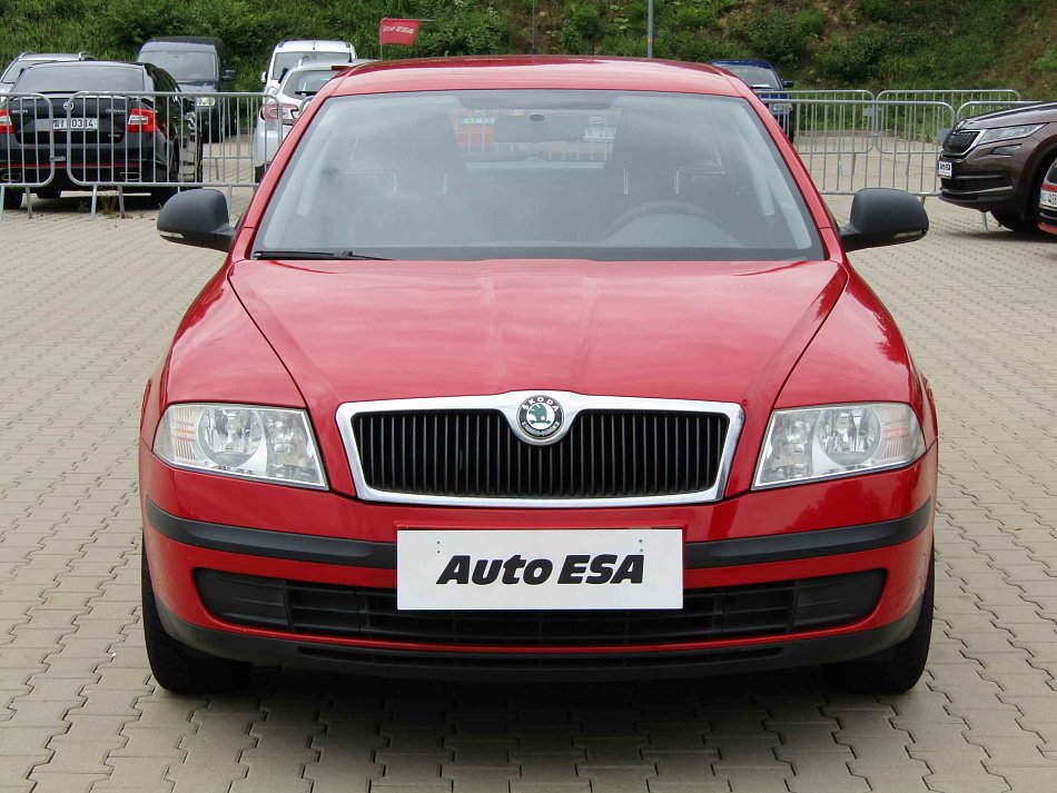 Škoda Octavia II 1.6MPi Tour