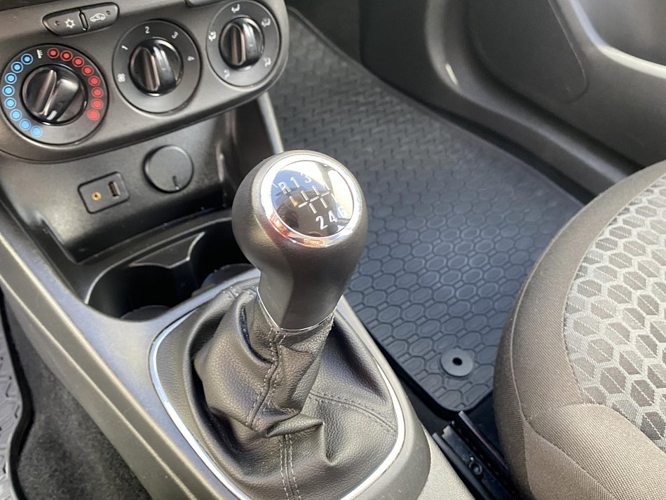 Opel Corsa 1.4 T Edition