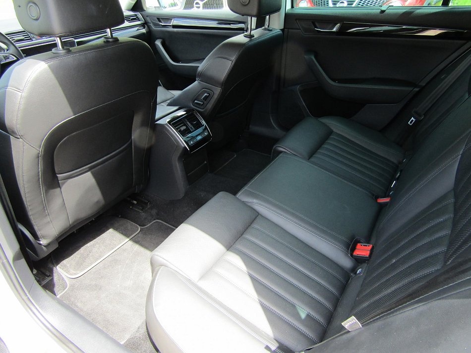Škoda Superb III 1.8TSI L&K