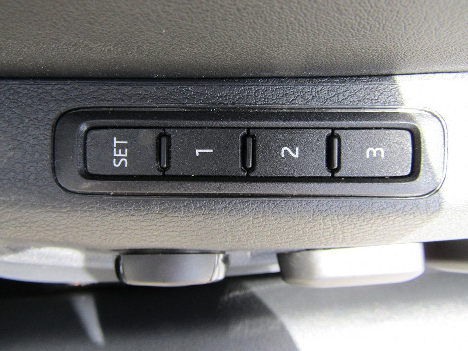 Škoda Superb III 1.8TSI L&K