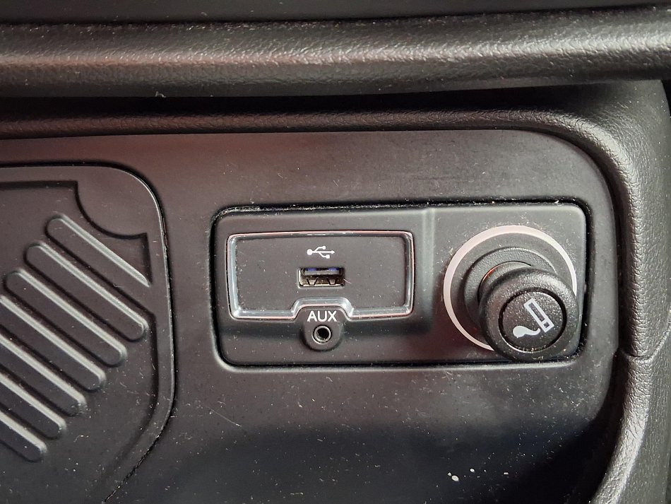 Jeep Renegade 1.4 M-AIR Longitude