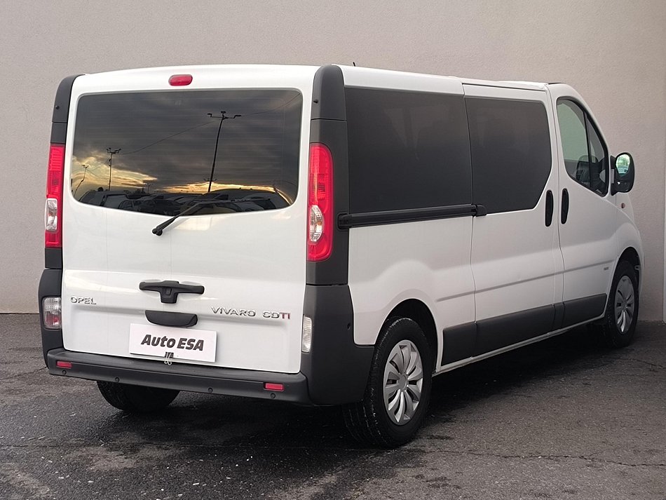 Opel Vivaro 2.0CDTi  L2 9míst