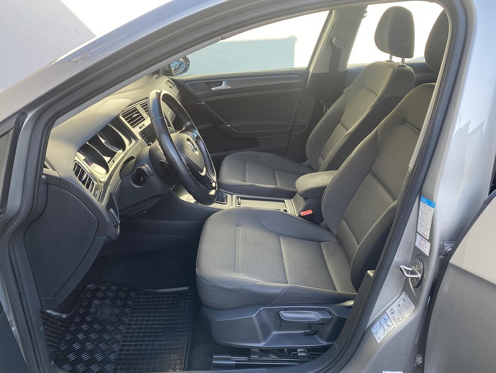 Volkswagen Golf 1.0TSI Comfortline