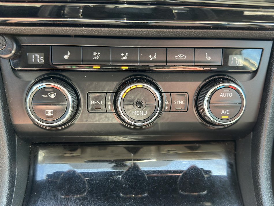 Škoda Superb III 2.0 TDi 