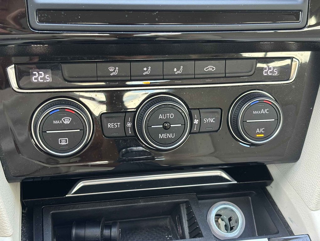 Volkswagen Passat 1.8TSi 