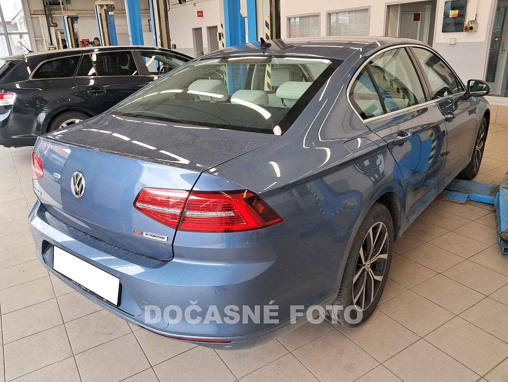 Volkswagen Passat 1.8TSI 