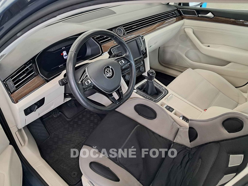 Volkswagen Passat 1.8TSI 